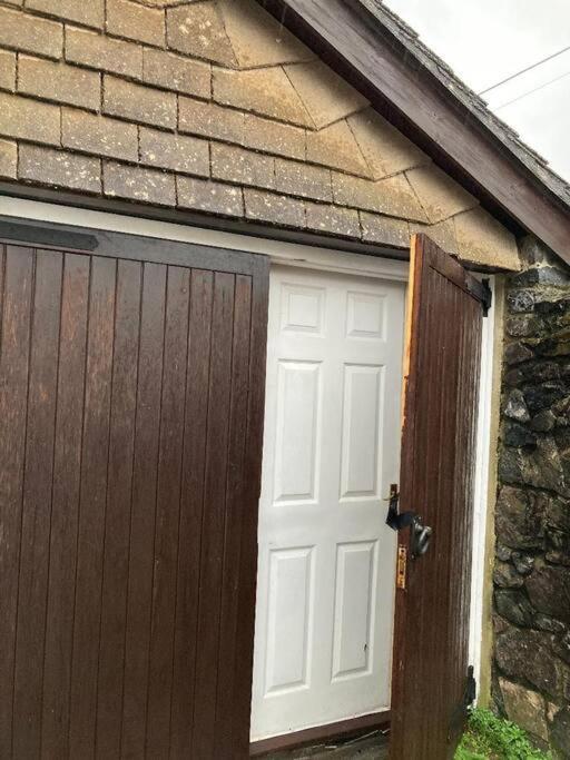 Studio Annexe With Separate Shower Room Broadhempston Bagian luar foto